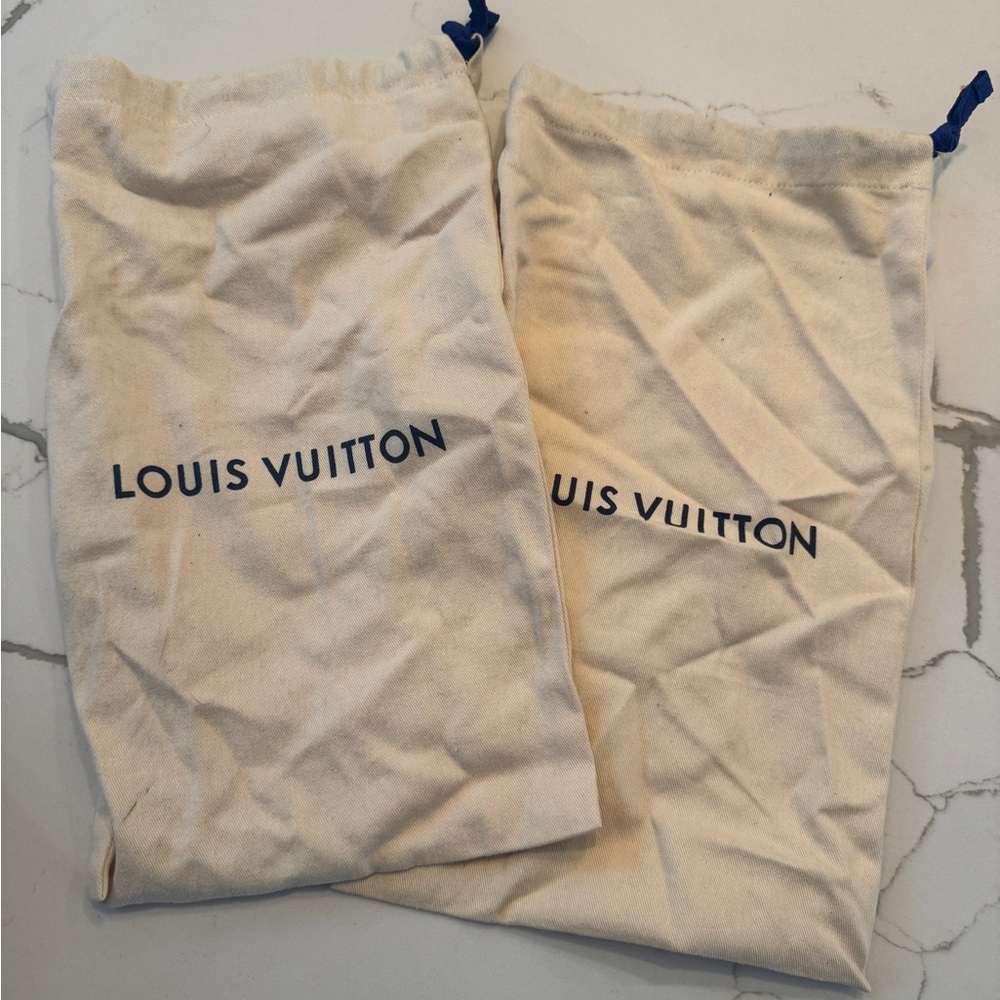 Men's Louis Vuitton Loafers - Picture 8 of 10